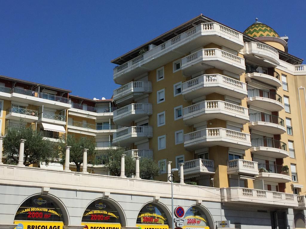 Appartement Palais Des Domes Avec Piscine Nizza Exterior foto